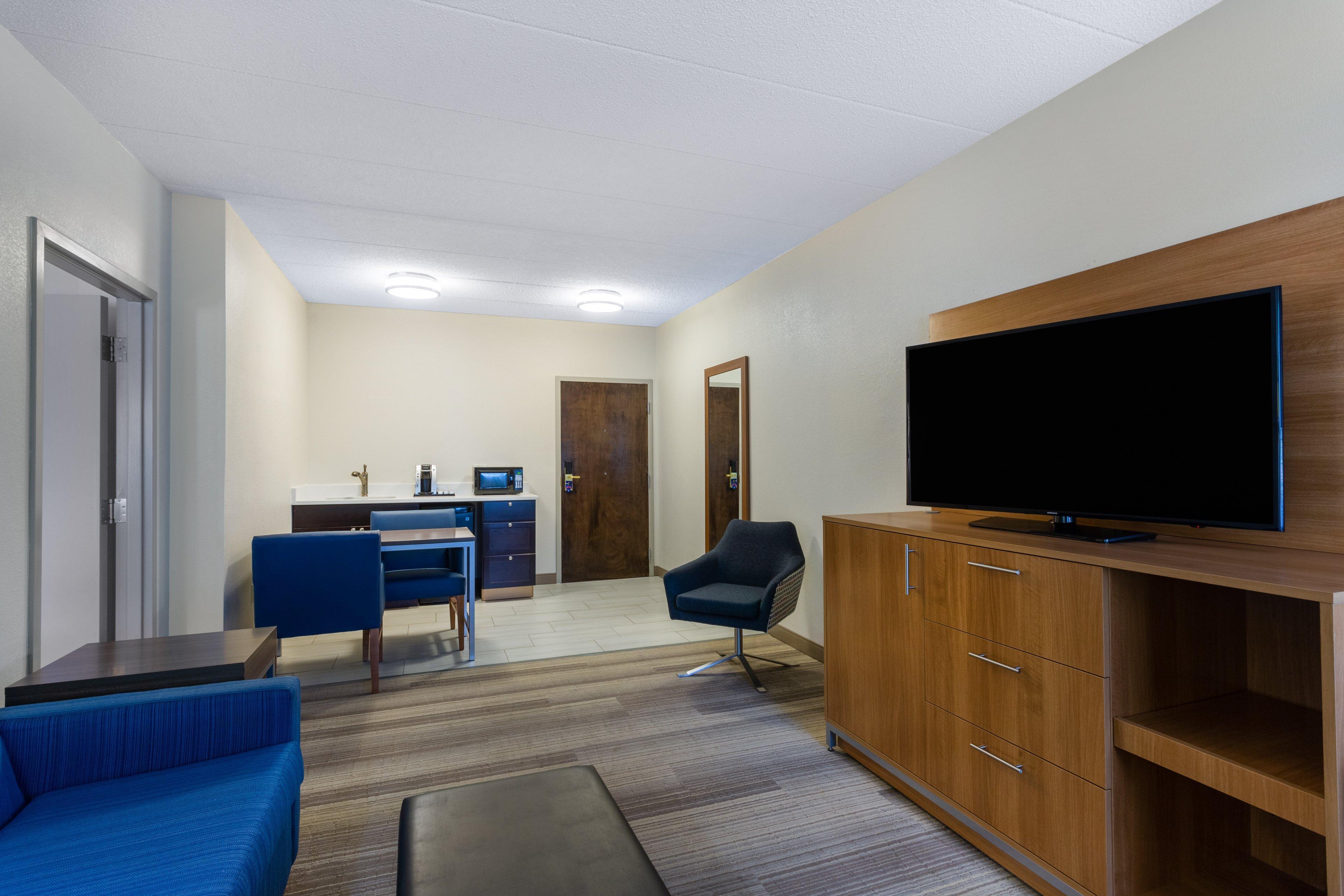 Holiday Inn Express Hotel & Suites Philadelphia - King Of Prussia By Ihg Bagian luar foto