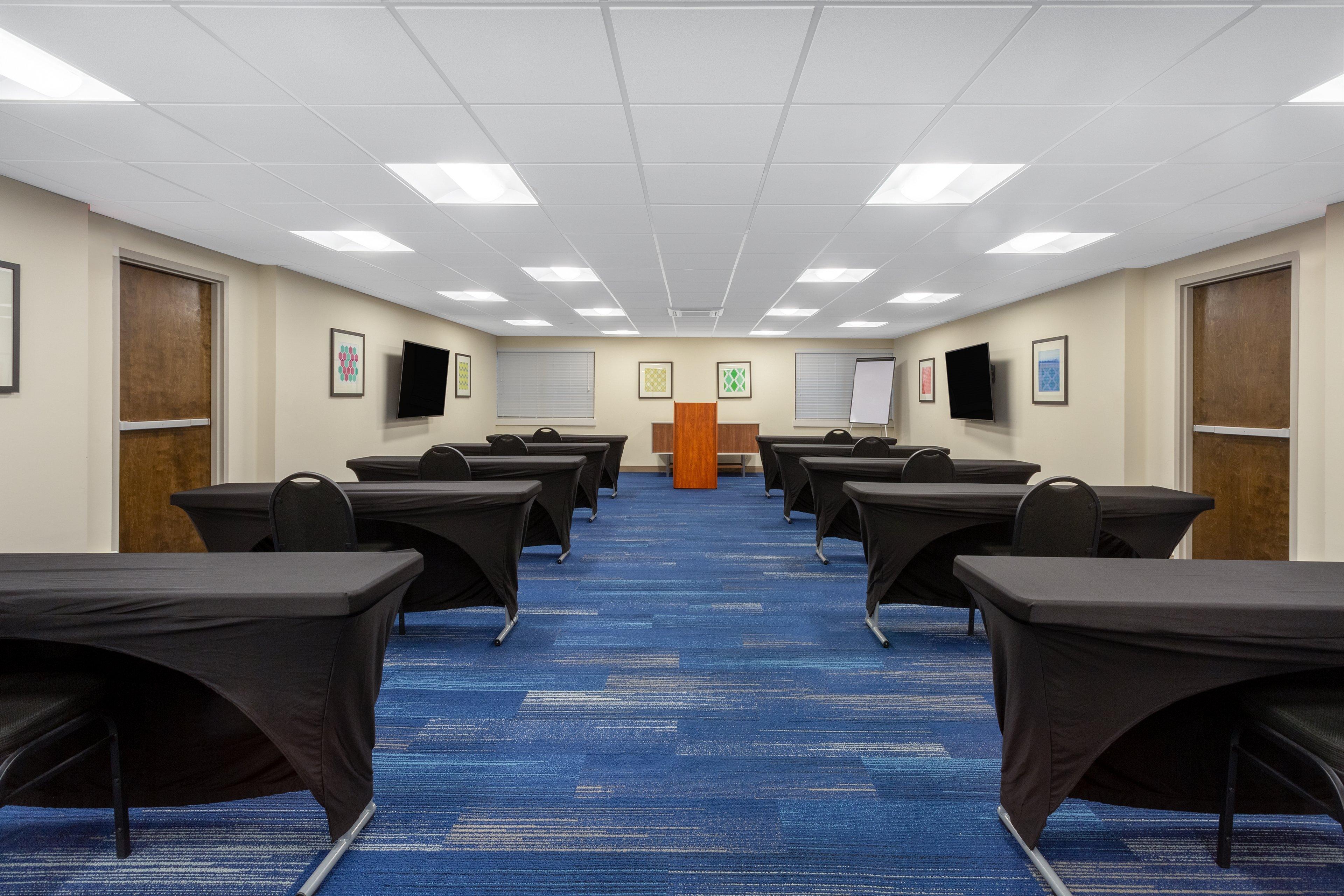 Holiday Inn Express Hotel & Suites Philadelphia - King Of Prussia By Ihg Bagian luar foto