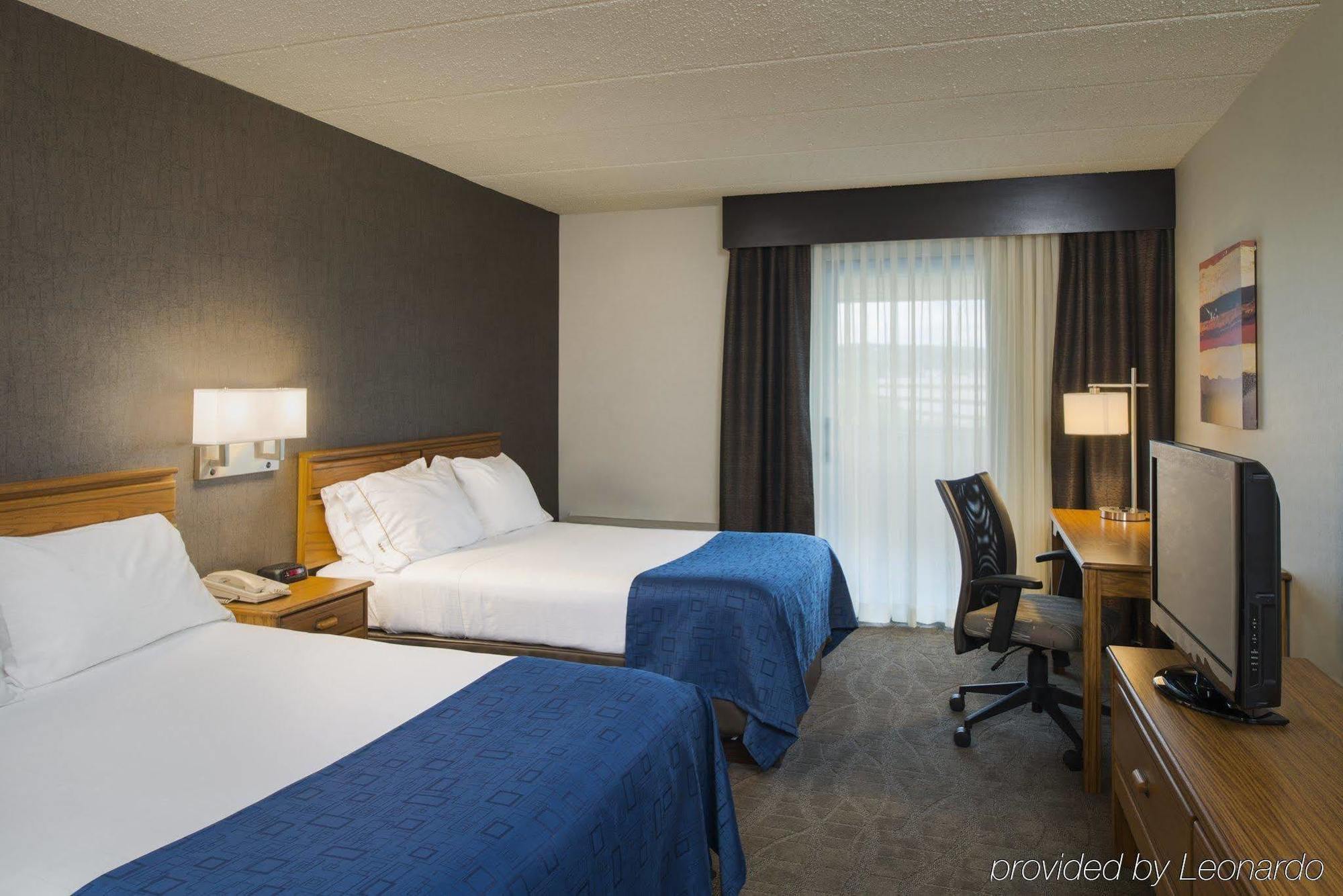 Holiday Inn Express Hotel & Suites Philadelphia - King Of Prussia By Ihg Bagian luar foto